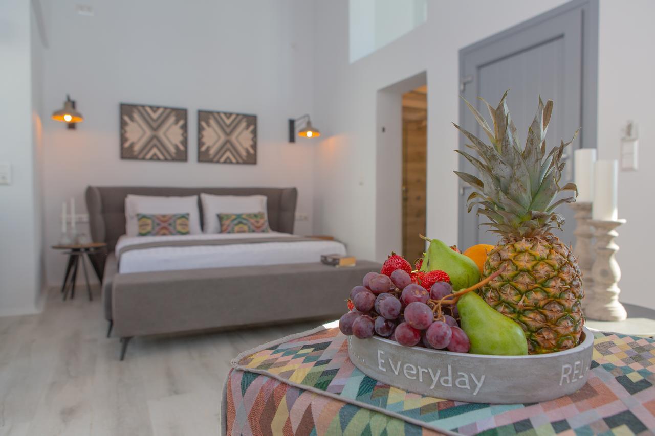 Naxos Riviera Suites Naxos City Exteriör bild