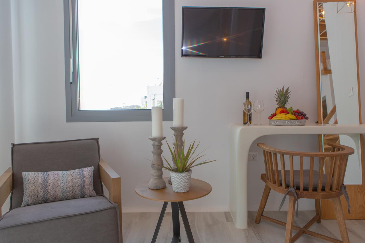 Naxos Riviera Suites Naxos City Exteriör bild