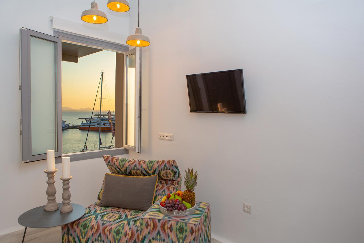 Naxos Riviera Suites Naxos City Exteriör bild