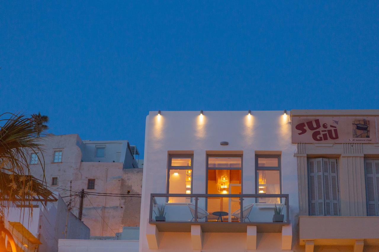 Naxos Riviera Suites Naxos City Exteriör bild