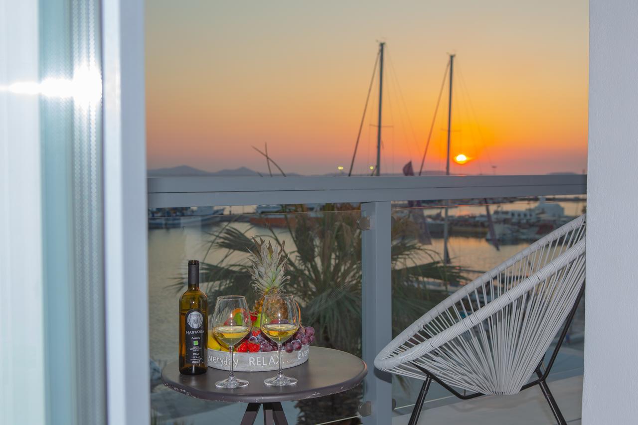 Naxos Riviera Suites Naxos City Exteriör bild