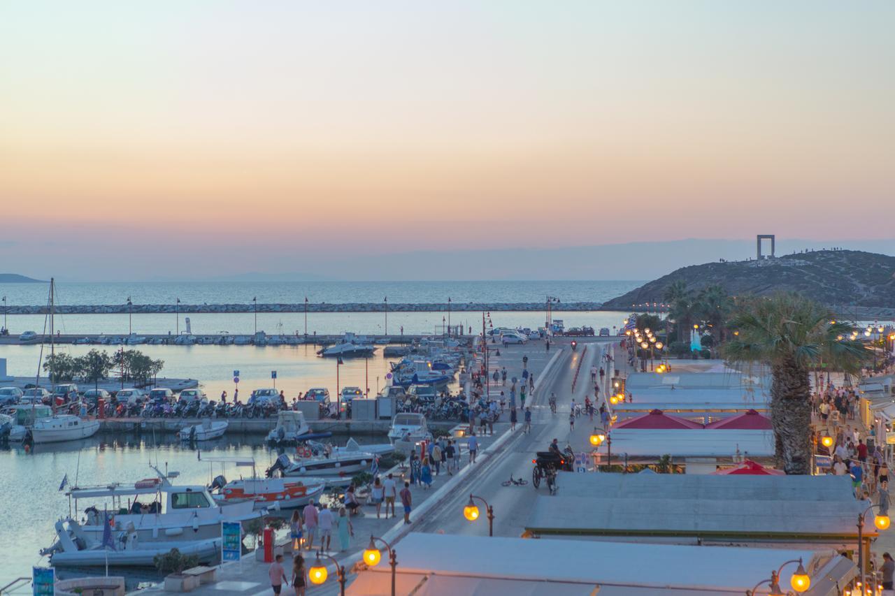 Naxos Riviera Suites Naxos City Exteriör bild