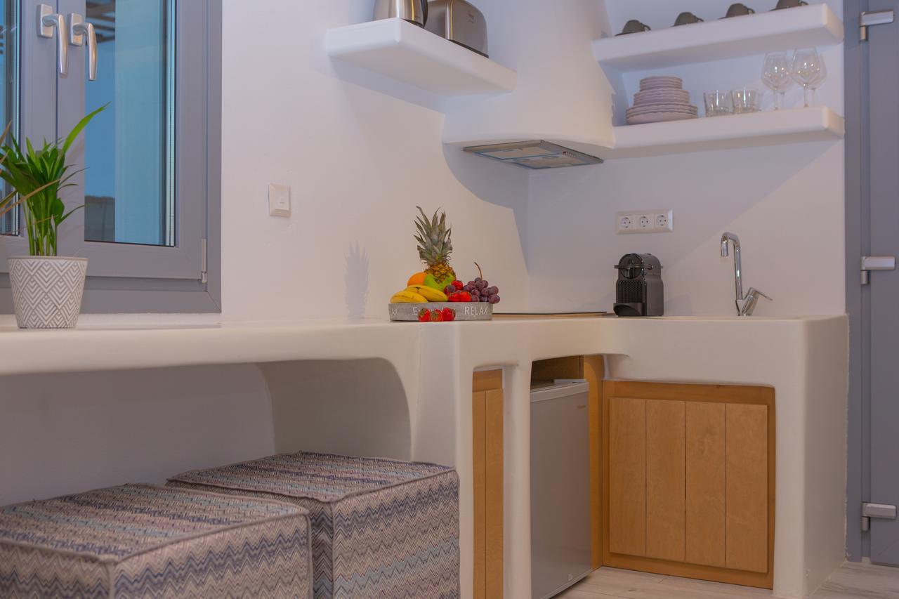 Naxos Riviera Suites Naxos City Exteriör bild