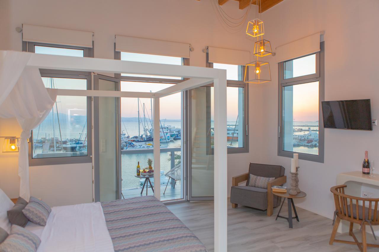 Naxos Riviera Suites Naxos City Exteriör bild